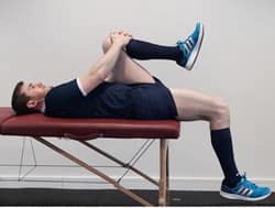Thomas test for hip flexor tightness and hip mobility evaluation at home